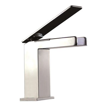 /UserUpload/Product/Voi-den-lavabo-nong-lanh-Caesar-BT680CT.jpg